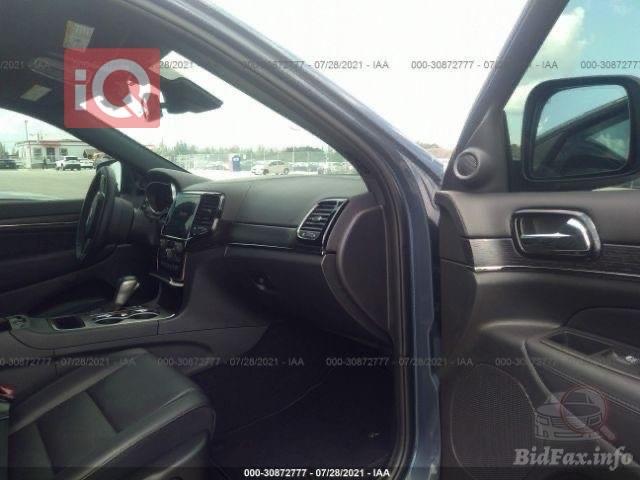 جیپ گراند شیرۆکی